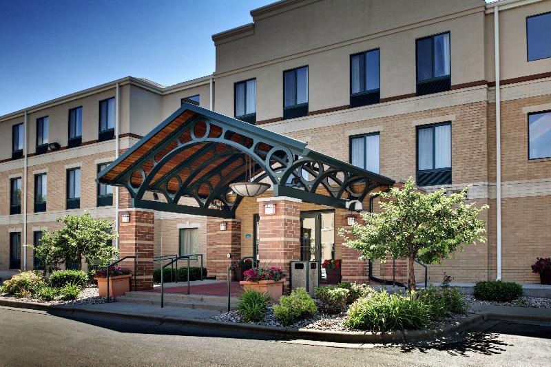 Staybridge Suites Middleton/Madison-West By Ihg Exterior photo