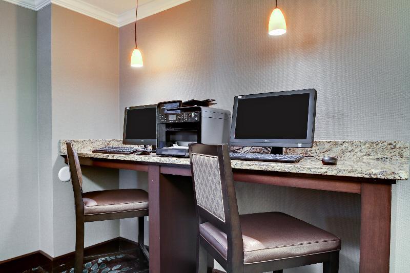 Staybridge Suites Middleton/Madison-West By Ihg Exterior photo